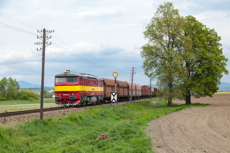 751 131 Chynorany