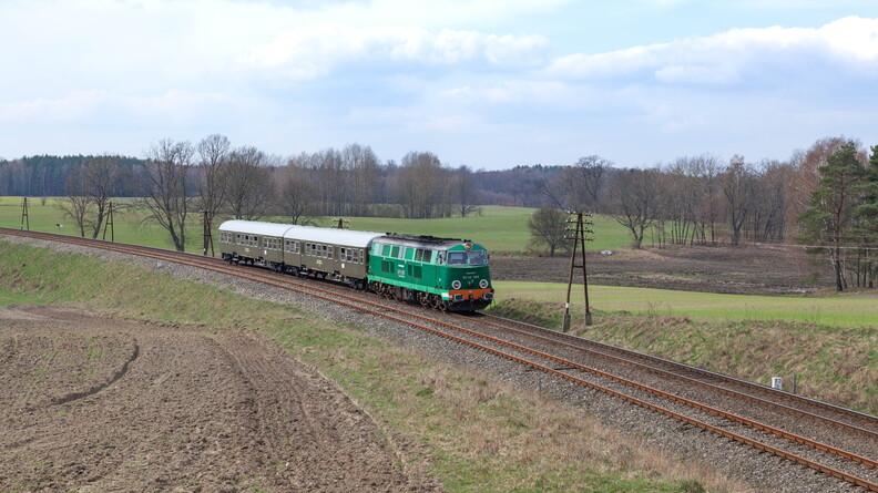 EOS 5D Mark II2016_04_092122.jpg